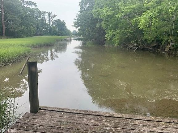 4th image of 311 Charlotte Dr