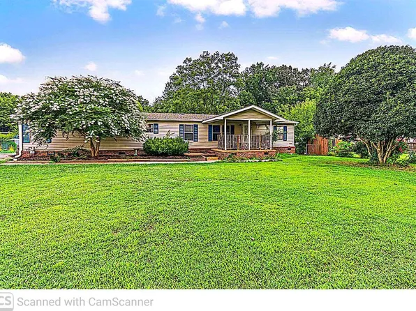 2425 Highway 246 S, Ninety Six, SC 29666