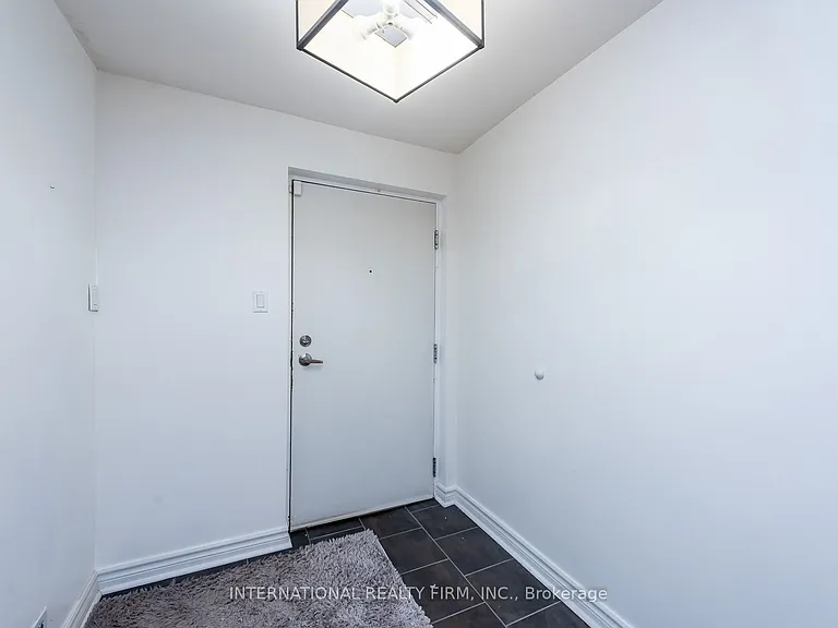 6855 Glen Erin Dr #15 — Photo 14