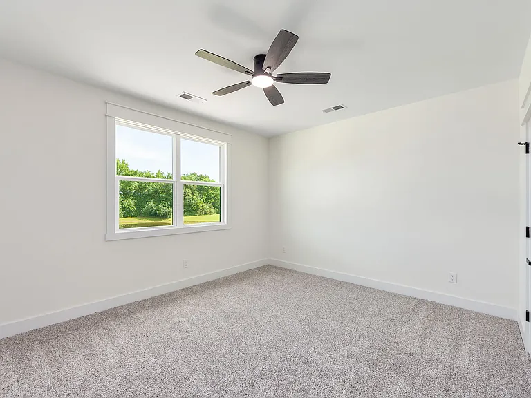 134 Max Lane Dr — Photo 22
