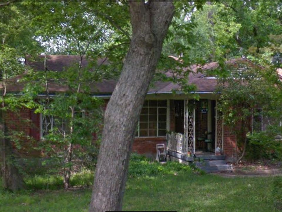 1st image of 1727 Whittier Ave