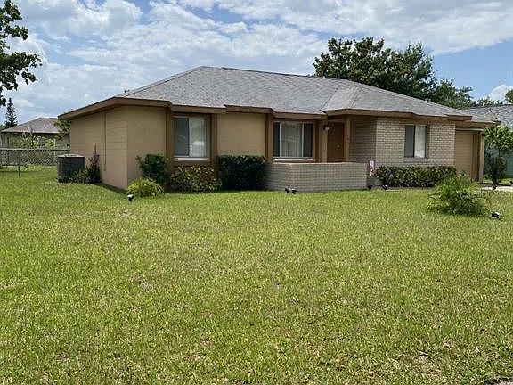 3rd image of 166 Guadalajara Dr