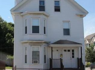 14 Roundy St, Beverly, MA 01915