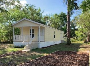 375 Park Dr, Deland, FL 32724