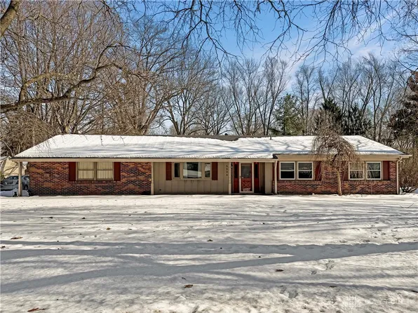 5508 Red Coach Rd, Dayton, OH 45429