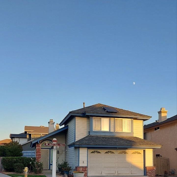 1st image of 2417 Blackpine Pl