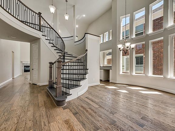 2nd image of 8732 Majors Cir