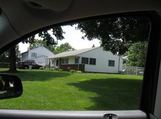 1020 Ponderosa Rd, Feasterville Trevose, PA 19053