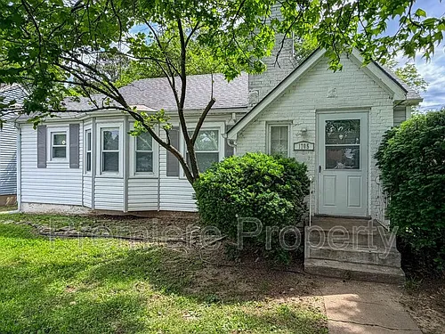 1705 S Northern Blvd Photo 1