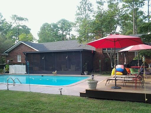 Pool/ Deck/ Screen Porch