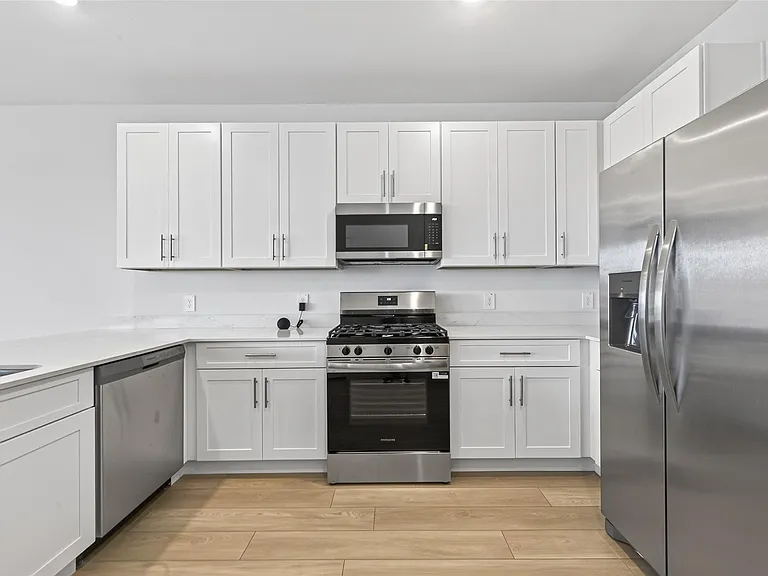 1738 Revolution Way — Photo 9