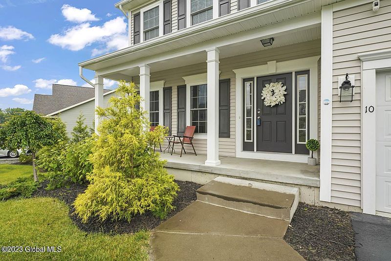 2nd image of 10 Sutton Drive