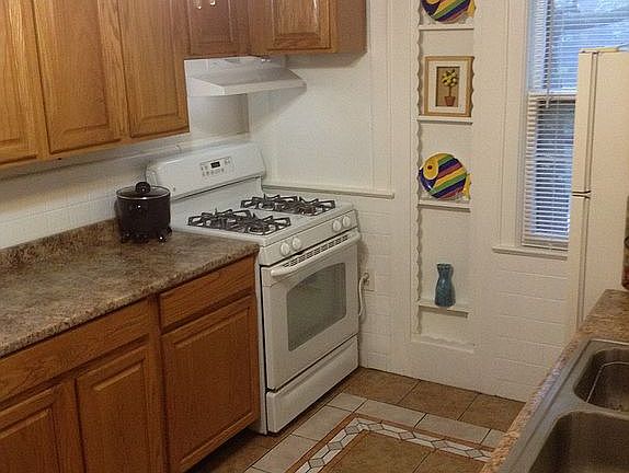 2nd fl kitchen