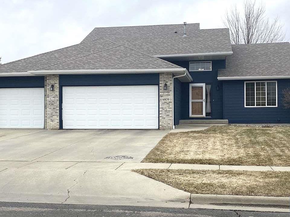 1st image of 6809 S Avalon Cir
