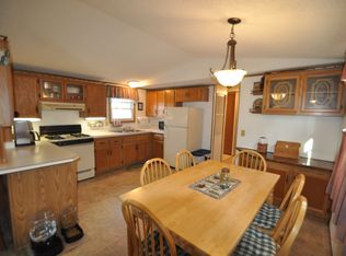 N7669 Columbia Dr, Fond Du Lac, WI 54937