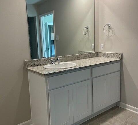 3rd image of 103 Abbeywood Ct