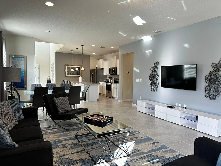 1501 Mumbai Way — Photo 8