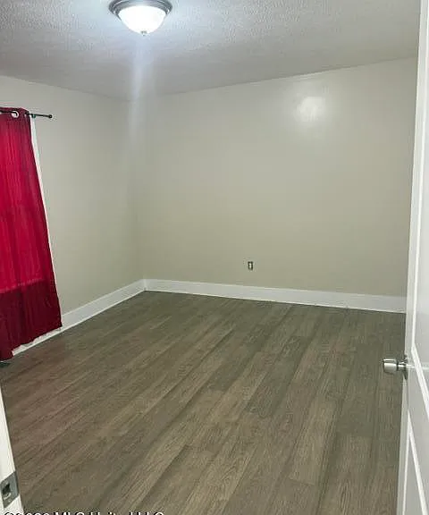 2702 Jamestown Way — Photo 3