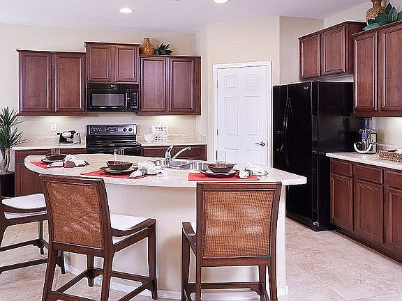 3rd image of 26789 W Oraibi Dr