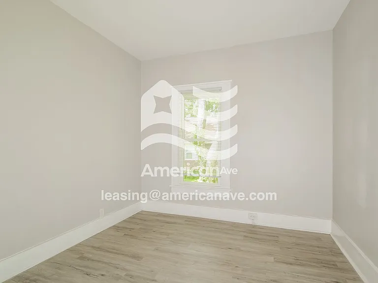 64976_011_main_bedroom_13873226.jpg