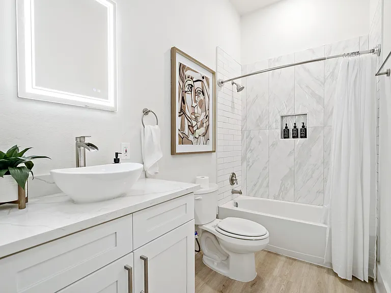506 E Evergreen St — Photo 24