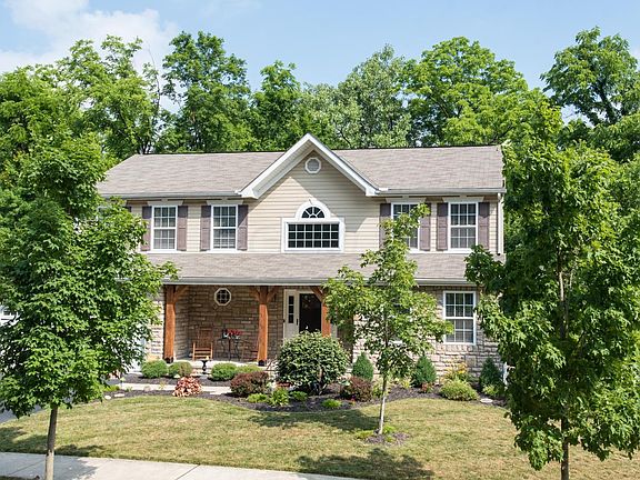 2nd image of 55 Woodhaul Ct