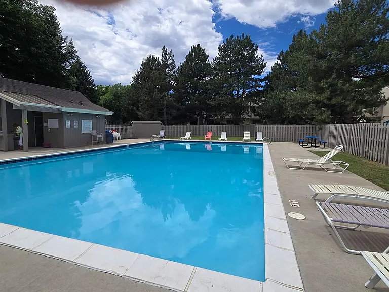 1269 Solstice Ln — Photo 35