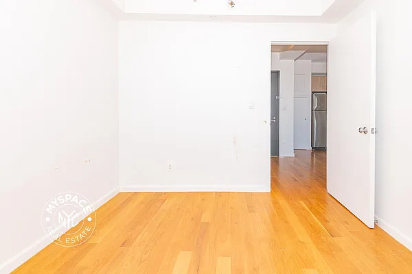 Rented by MySpaceNYC | media 8