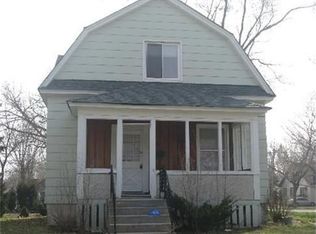 317 Wilcox Ave, Elgin, IL 60123