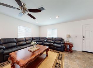 32070 Crooked Trl, Winchester, CA 92596