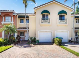 11380 NW 34th Pl, Fort Lauderdale, FL 33323