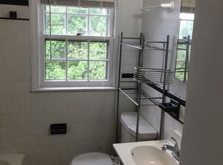 4846 9th St N #2, Arlington, VA 22203