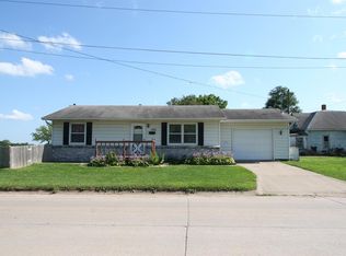 902 E Oneal St, Centerville, IA 52544