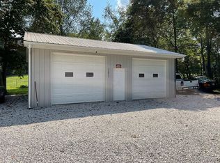 11911 Folsomville Rd, Tennyson, IN 47637