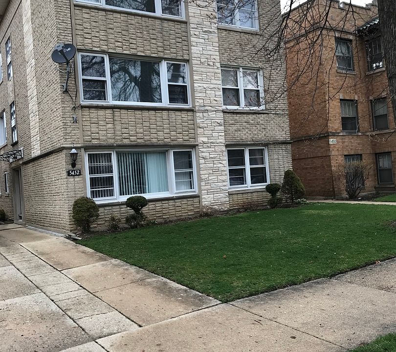 1st image of 5452 W Windsor Ave #2