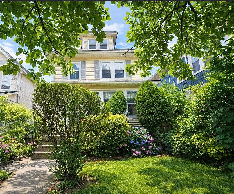 1st image of 177 Catherine St