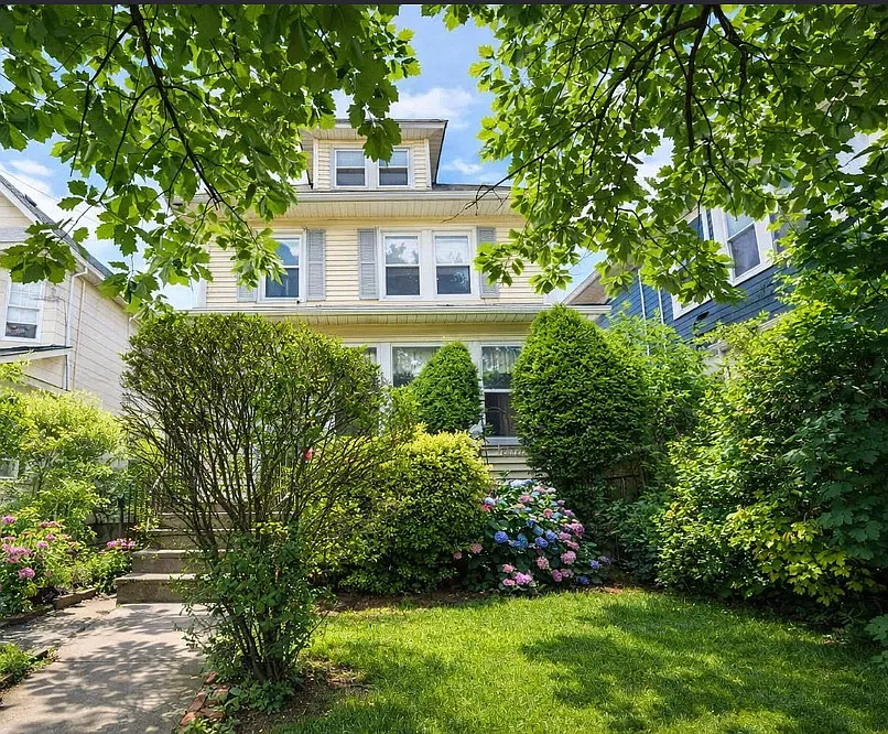 177 Catherine St