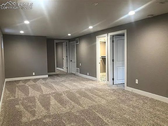 4th image of 1825 Capulin Dr