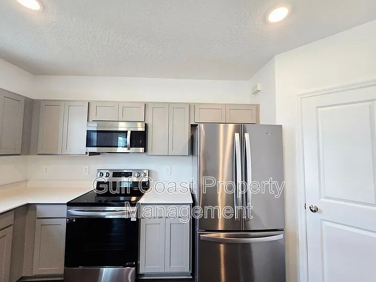 13031 Bluff Oak Way — Photo 4