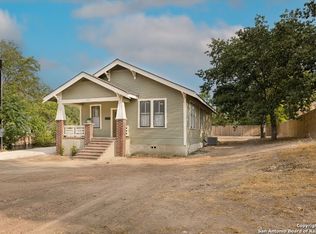 112 Idlewilde Blvd, Comfort, TX 78013