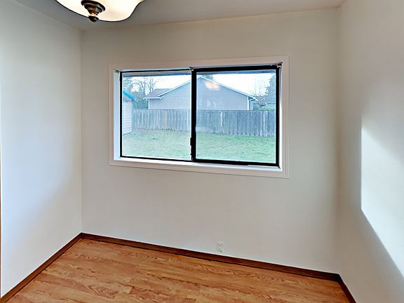 5th image of 7726 51st Ave NE