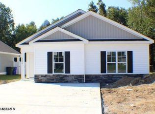 728 Seneca Ct, Winterville, NC 28590