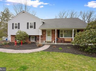 1553 Brandywine Dr, West Chester, PA 19382