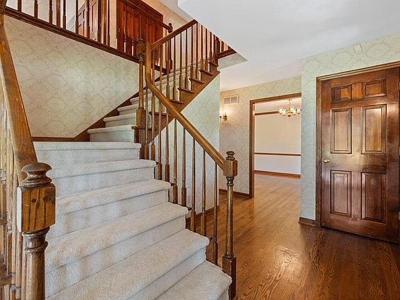 5th image of 7123 W Lantern LANE