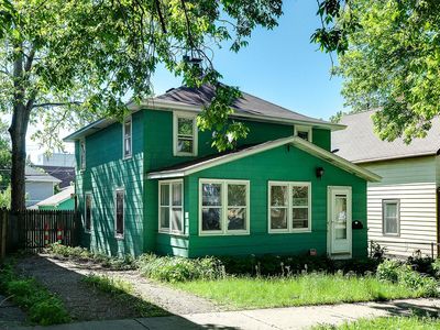 437 Fry St, Saint Paul, MN, 55104
