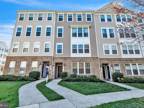 14794 Mason Creek Cir, Woodbridge, VA 22191