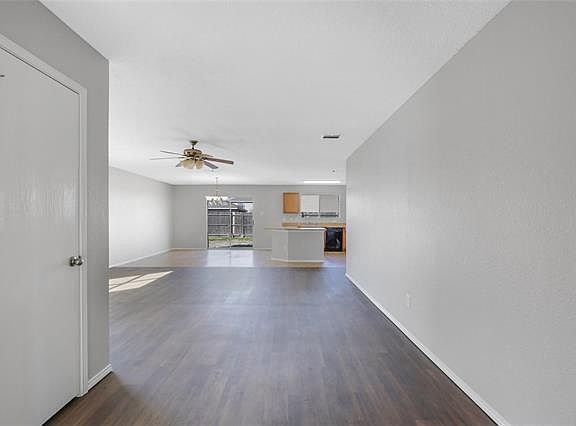 2nd image of 2033 Kings Forest Dr