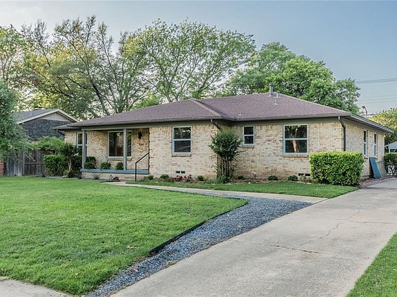 3rd image of 926 Fernwood Dr