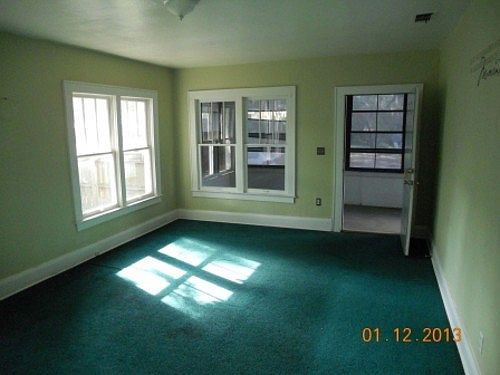 5th image of 370 S Floral Ave