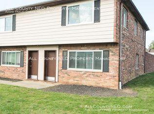 289 Kenridge Rd, Fairlawn, OH 44333